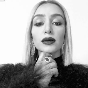 Meet your Posher, Lulu